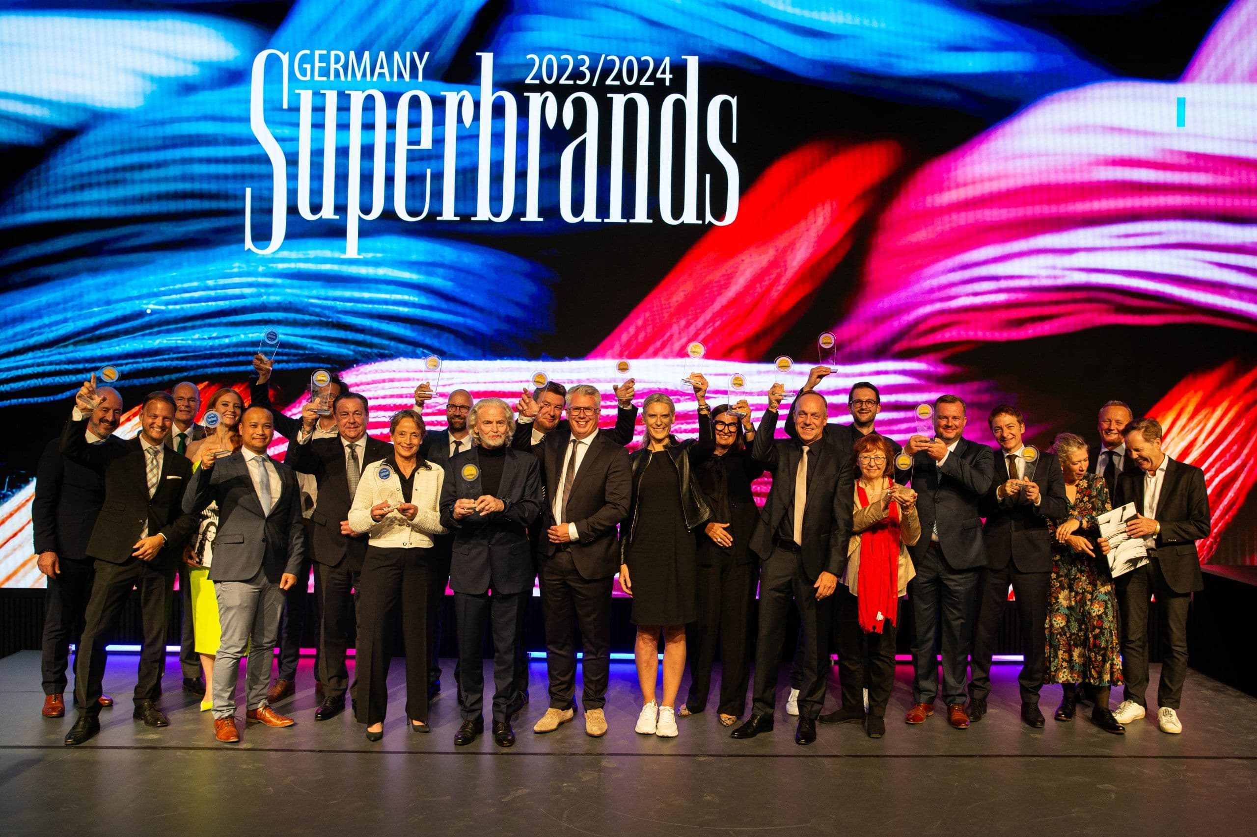Superbrands Germany 2023/2024: Isabell Werth und 22 Marken ausgezeichnet