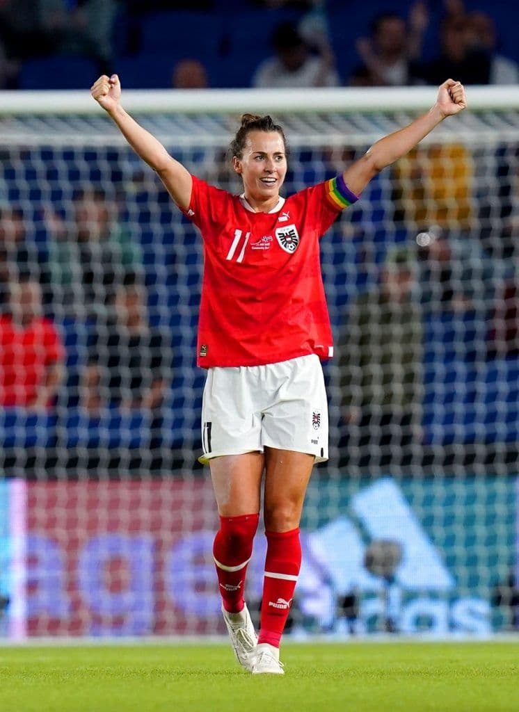 viktoria schnaderbeck österreich frauenfußball