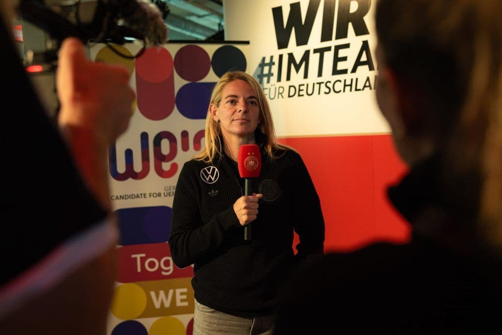 nia künzer tv expertin