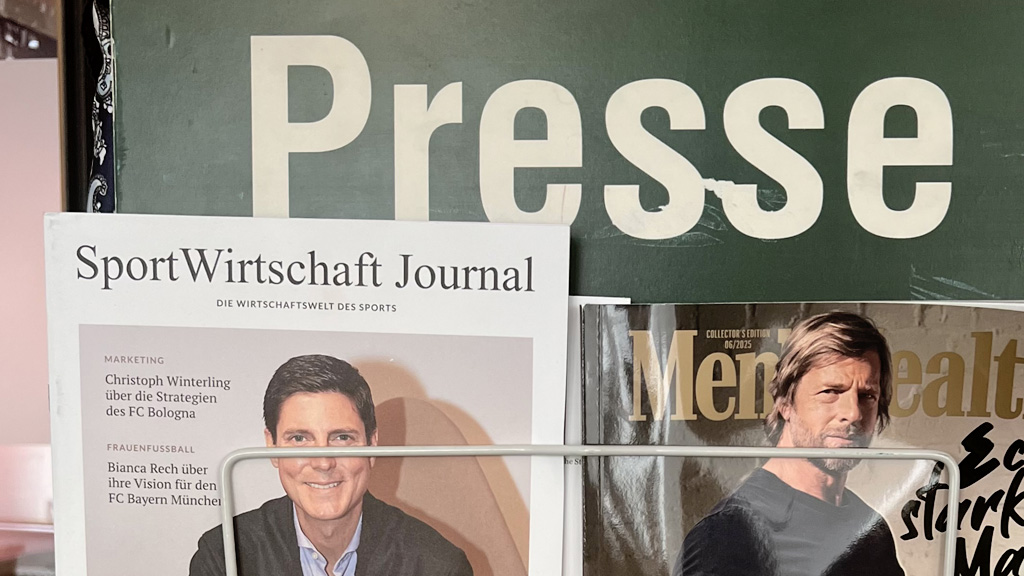 sportwirtschaft journal presseständer